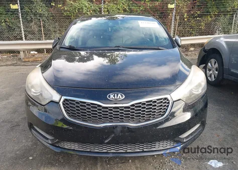 2016 Kia Forte Lx z USA, uszkodzony, nr VIN KNAFK4A6XG5438047